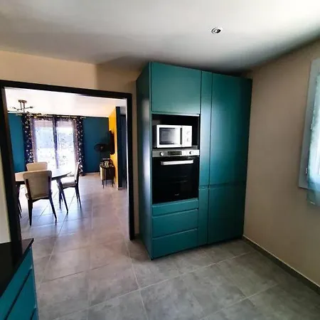 بيت للعطل Mon Caprice